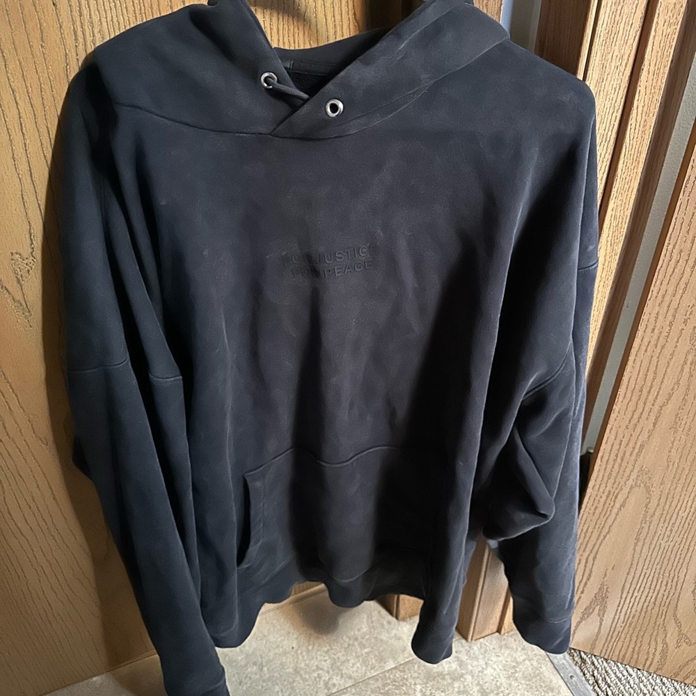 Abercrombie sweatshirt